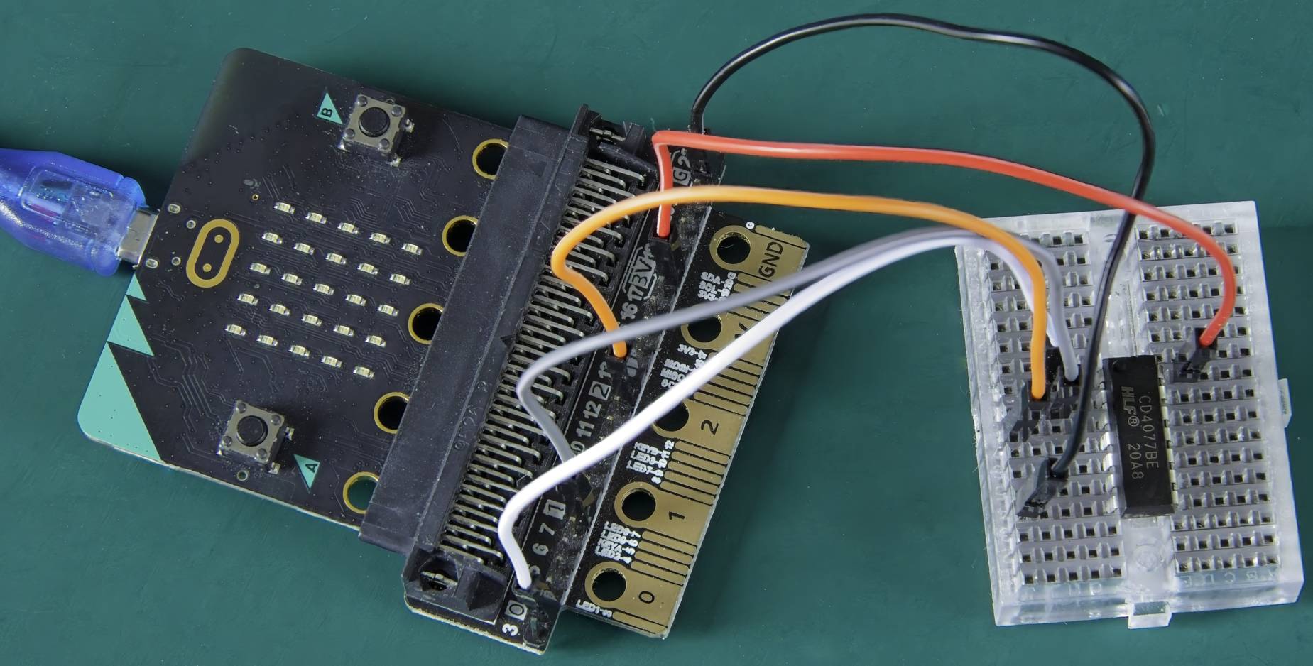 Testing the first XNOR logic gate on a CD4077BE chip