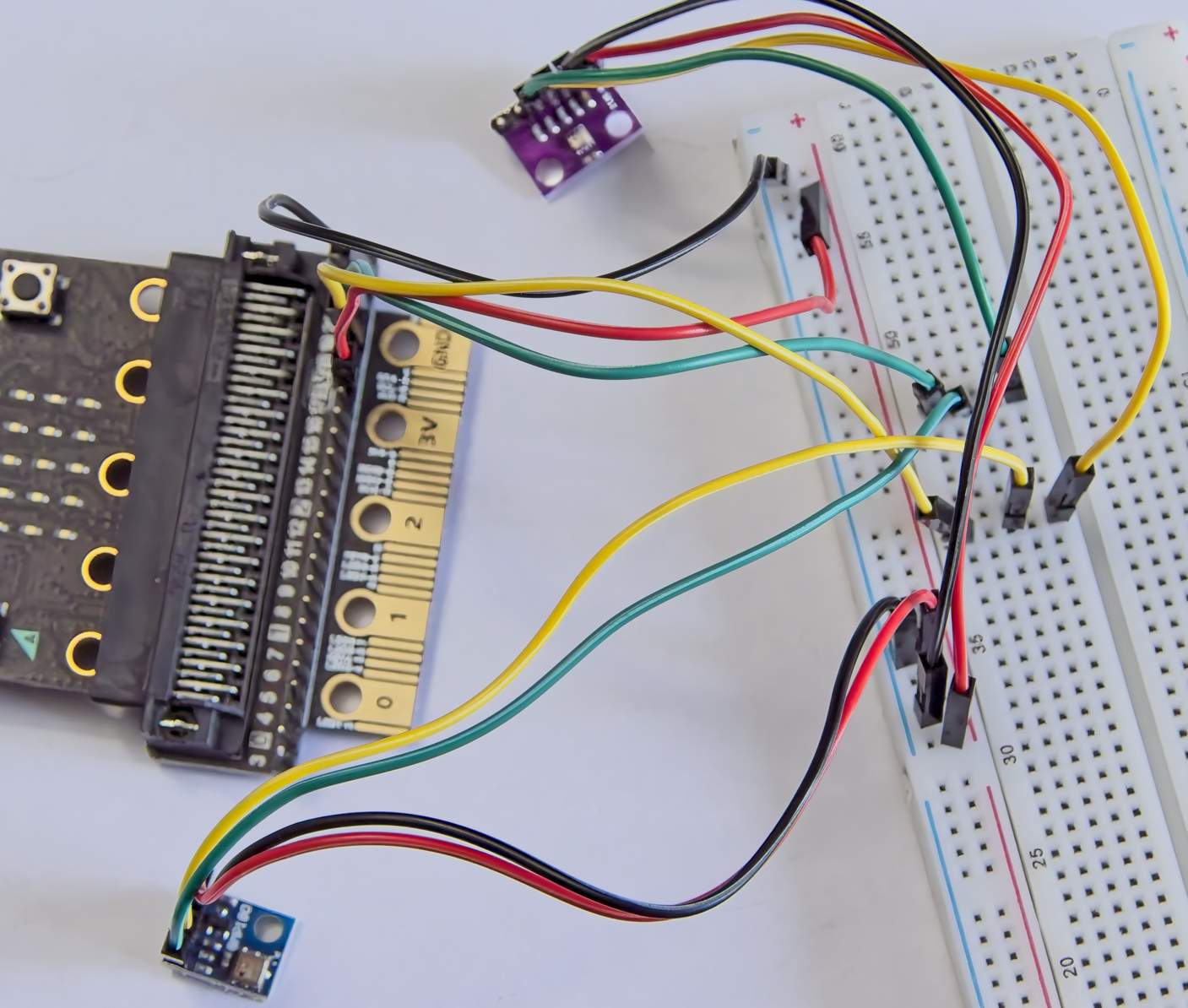 BMP180 and BMP280 barometric pressure sensors wired to the micro:bit's I2C communication bus