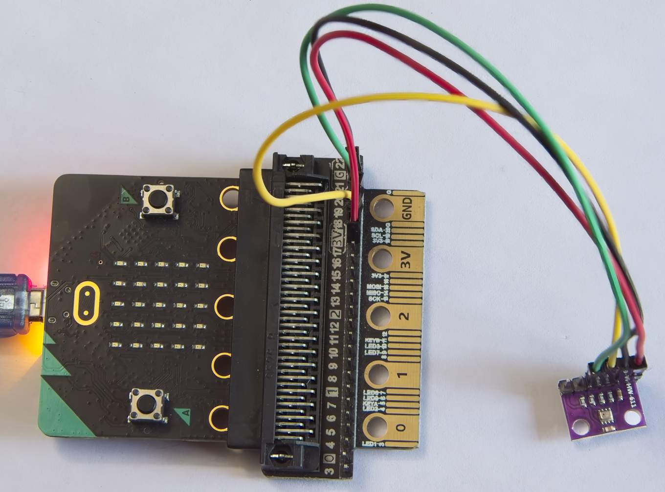 micro:bit interfaced with the BOSCH BMP280 digital pressure sensor module for I2C communication