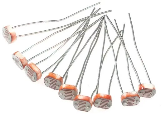 Light dependant resistors (LDR)